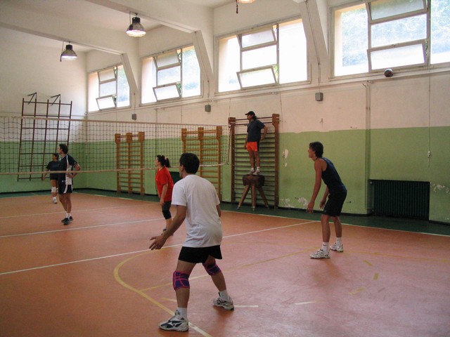 20040619 Urban Volley
