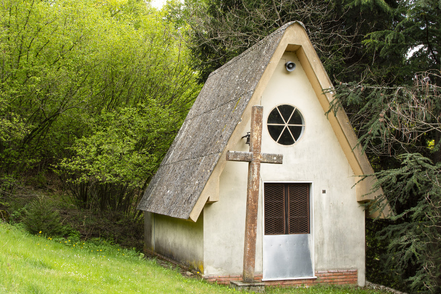 Chiesetta di montagna