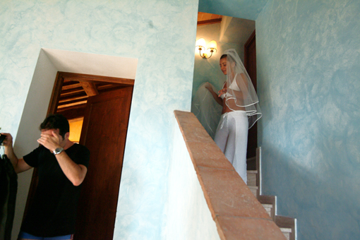 "LO SPOSO NON DEVE VEDERE!"