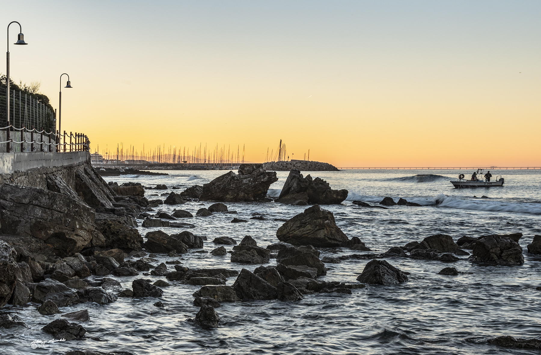 Alba..al Porto di Castiglioncello..2
