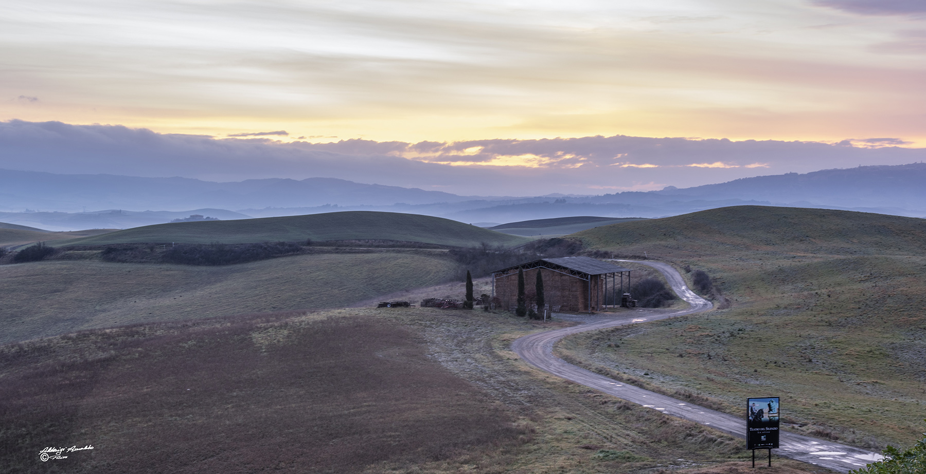 Percorrendo in Silenzio.. la strada nella campagna.. 2