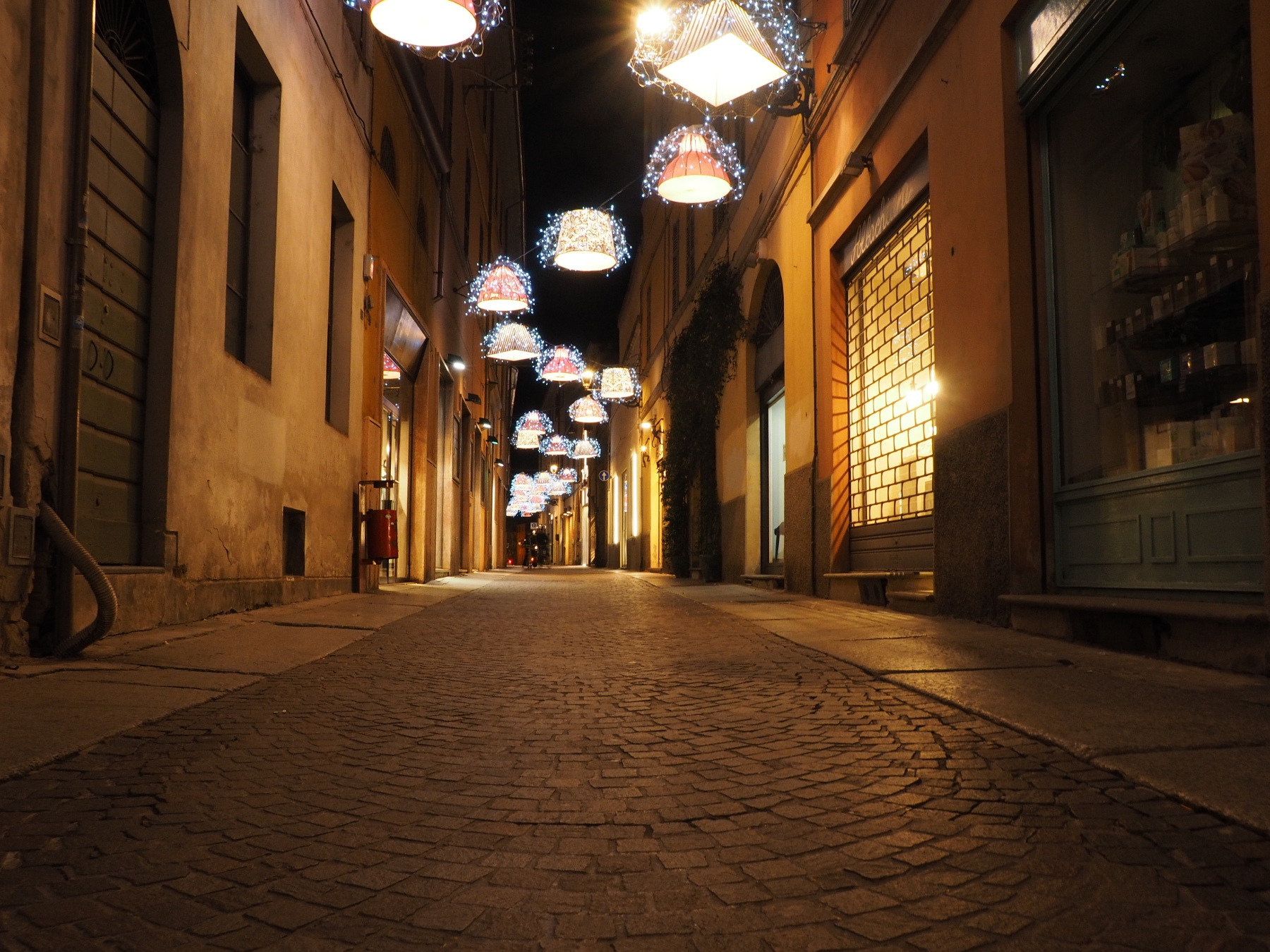 La via delle lanterne