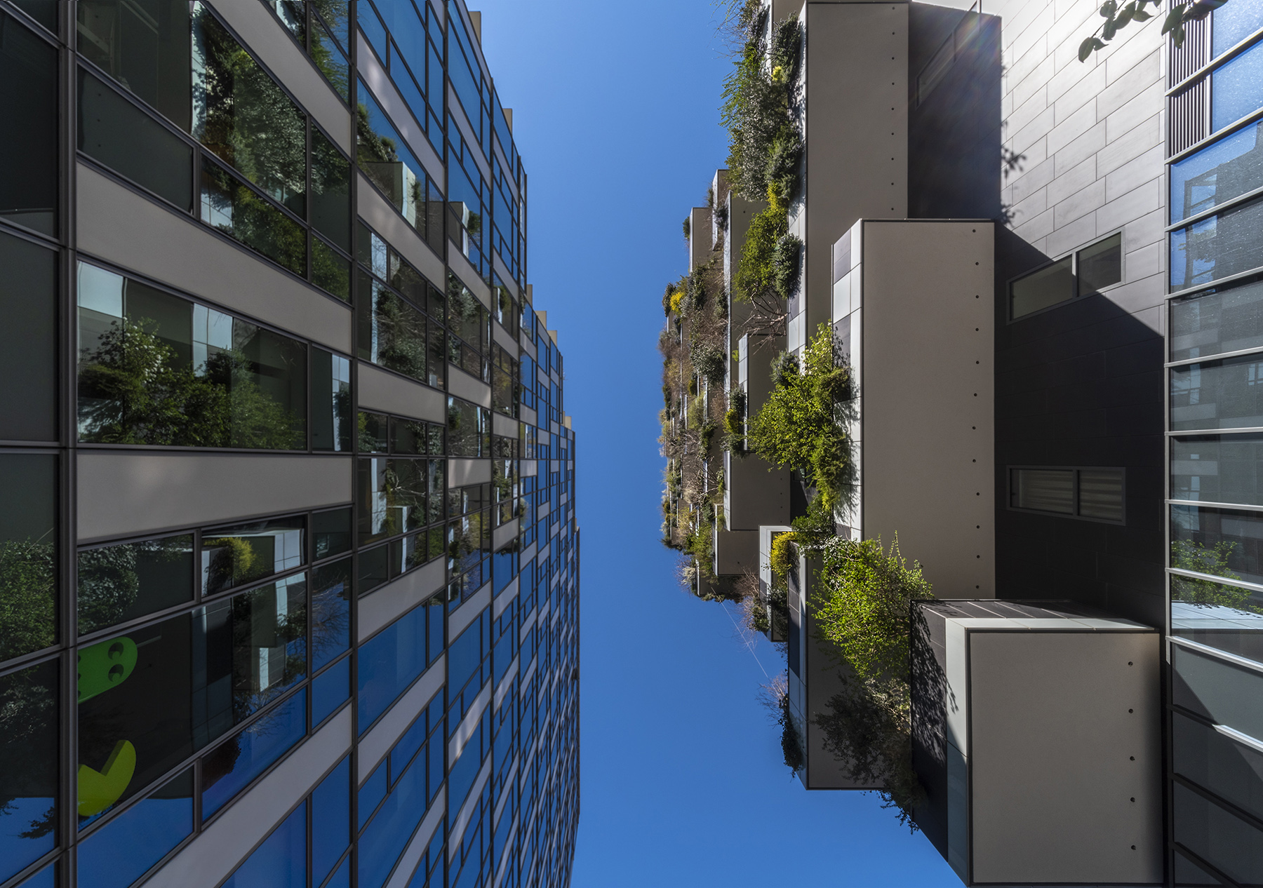 cerca.... gli intrusi :)