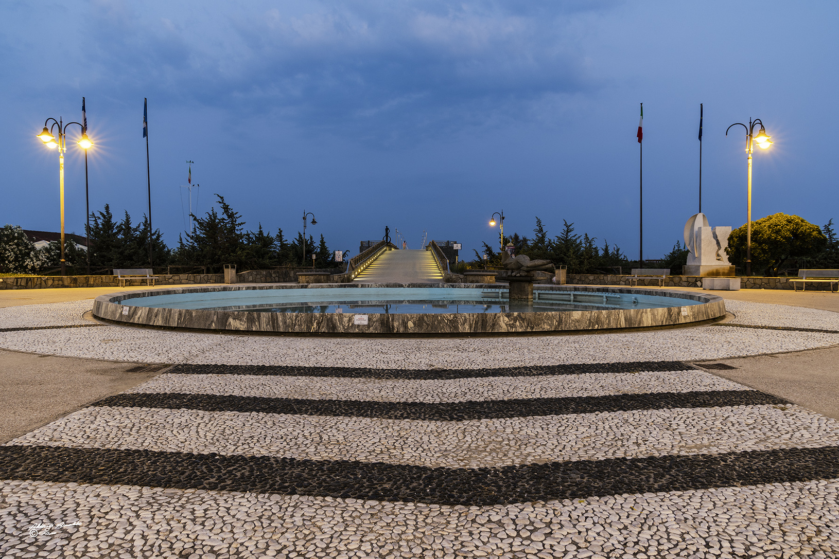 Alba pontile Tonfano Marina di Pietrasanta.1