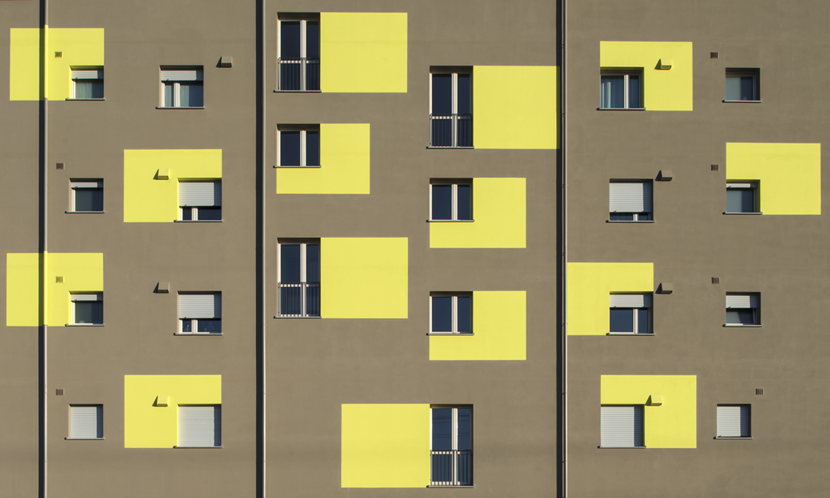 Decontestualizzazione geometrica e cromatica.