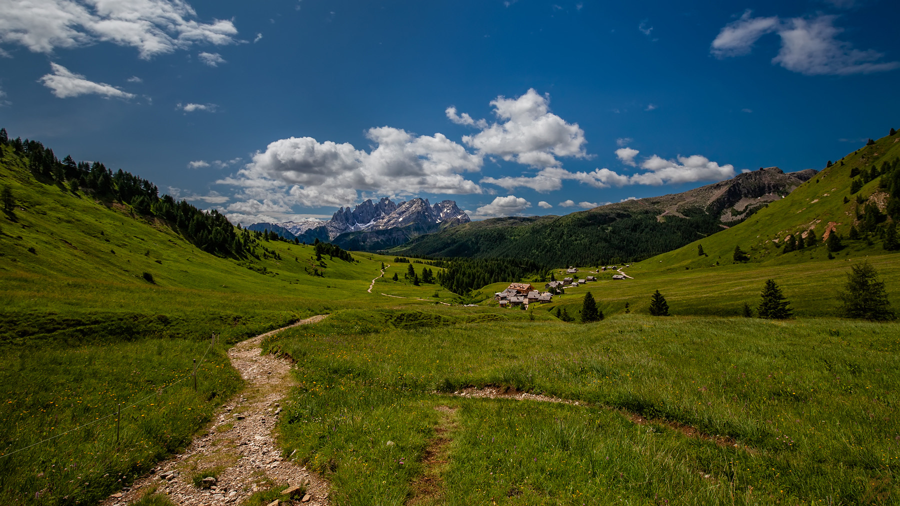 ..valle del fuciade..