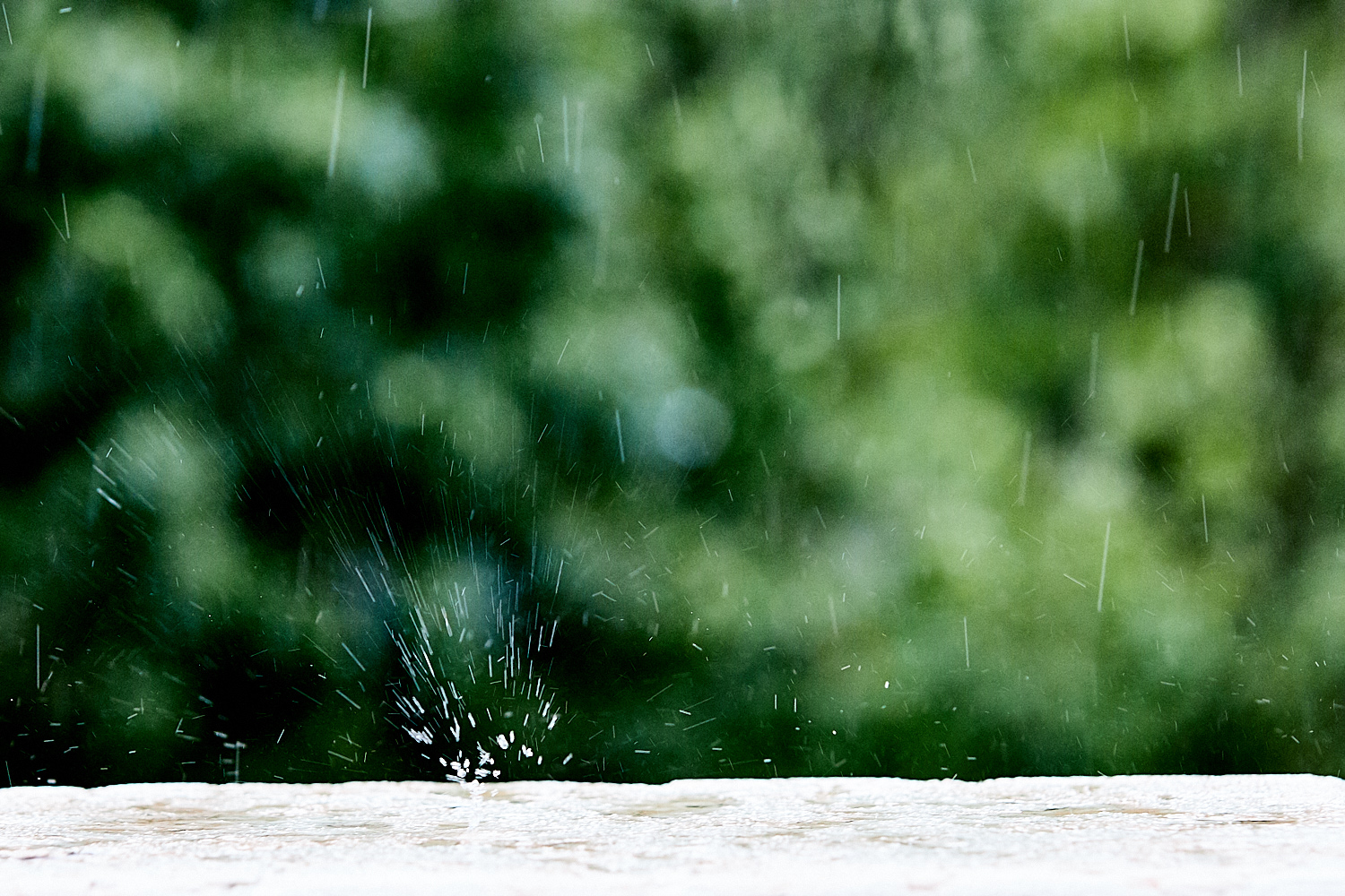 piove, piove ...madonna come piove