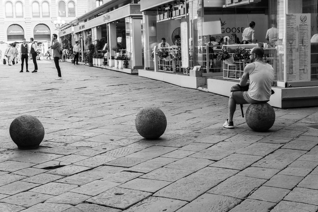 3 palle e una gamba...