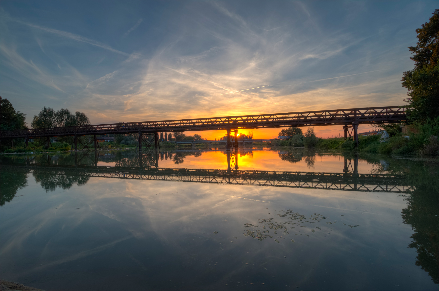 tramonto sul fiume Oglio