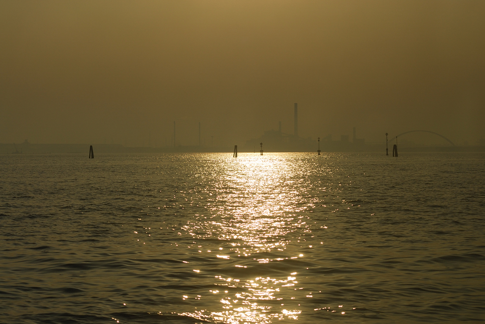 Tramonto industriale