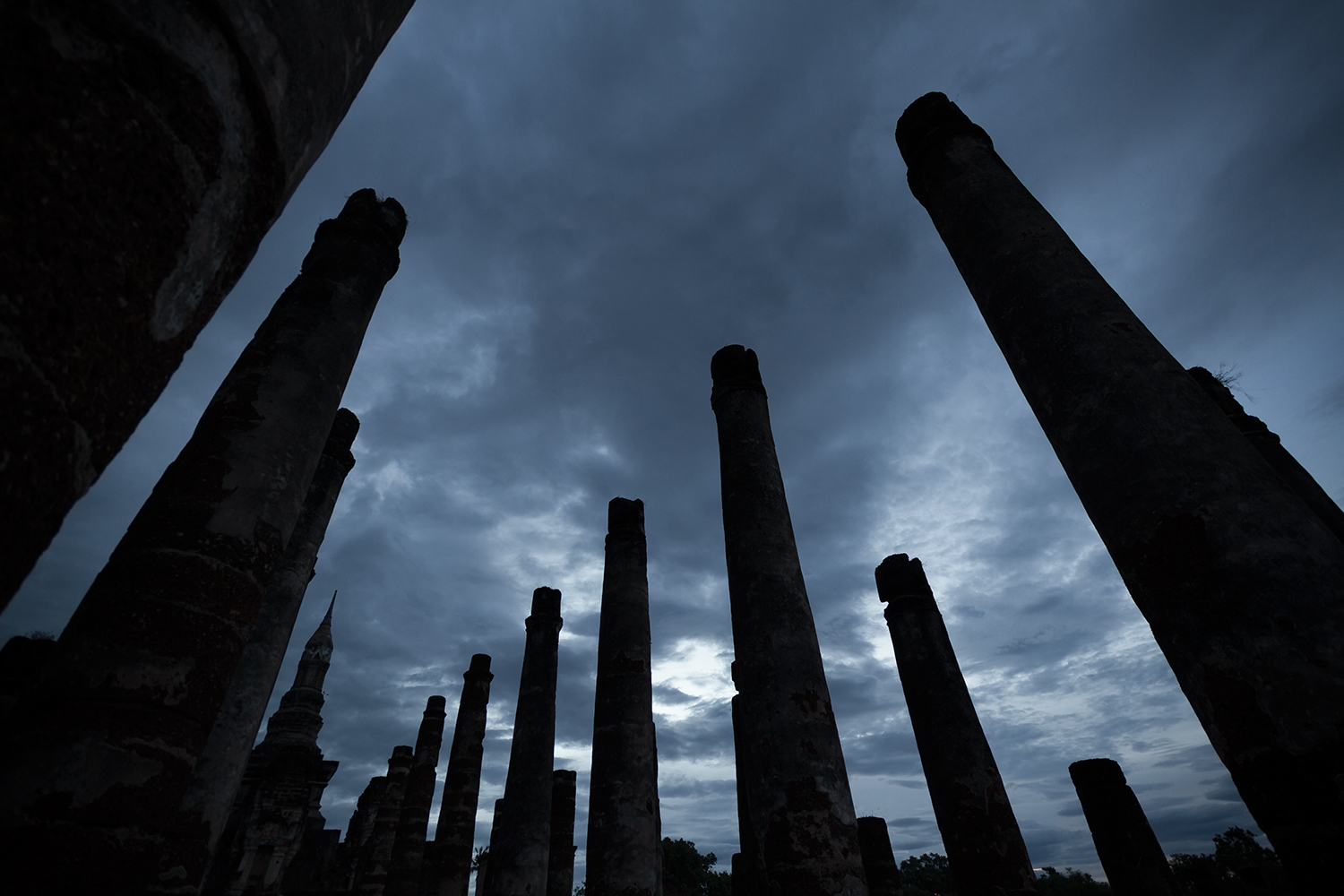 Chedi e rovine del wihan