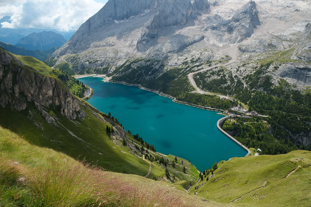 Lago di Fedaia