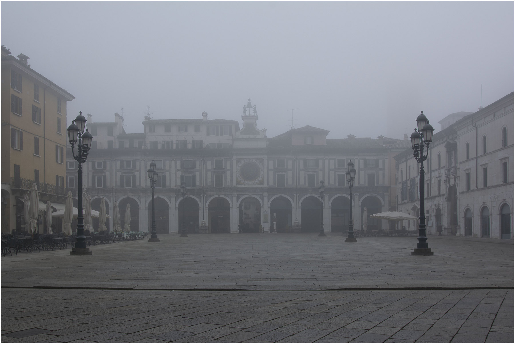 Brescia - P.zza della loggia, lato B