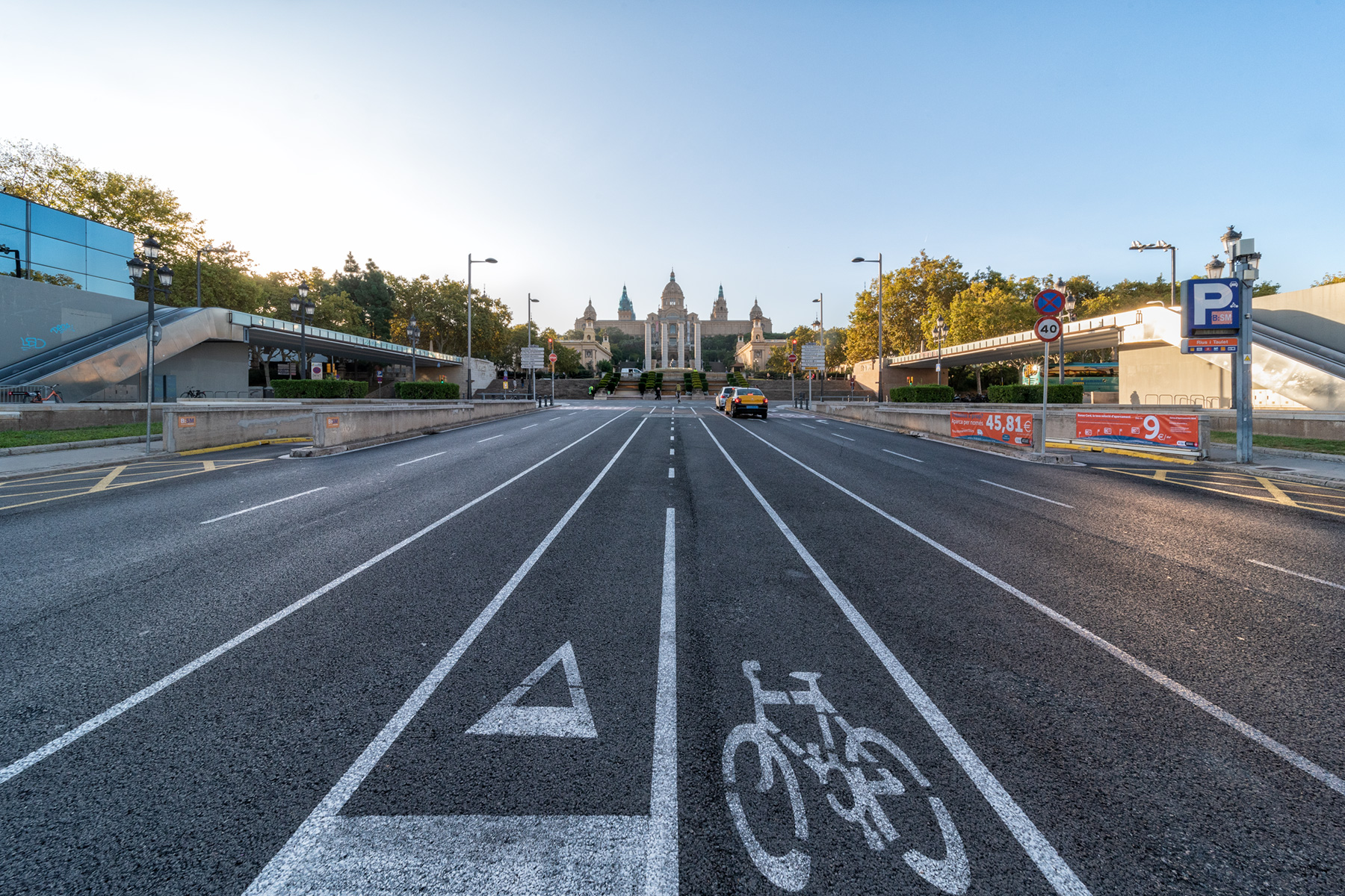 Museo d'arte catalana... ma da molto, molto lontano :)