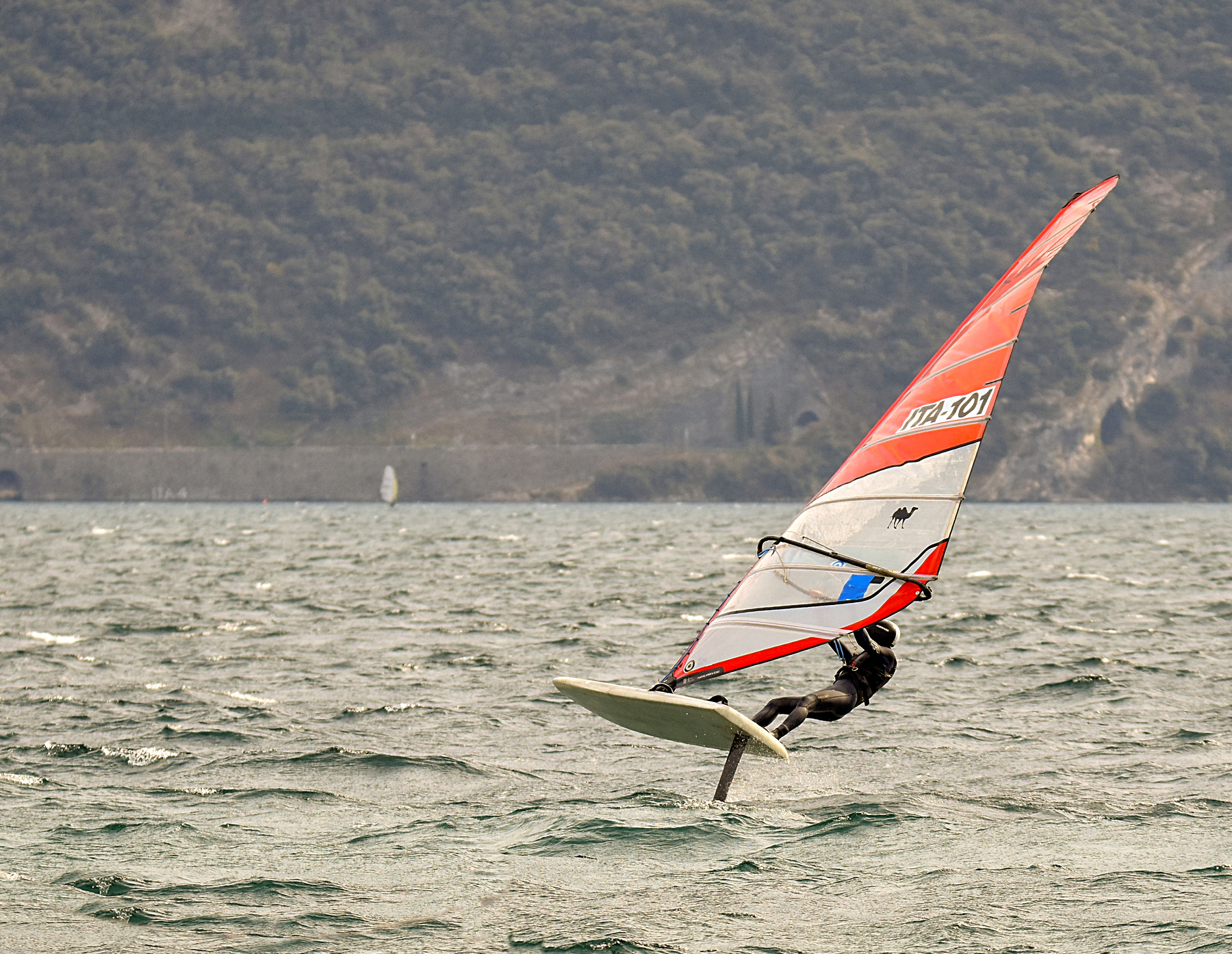 Fly Windsurfing