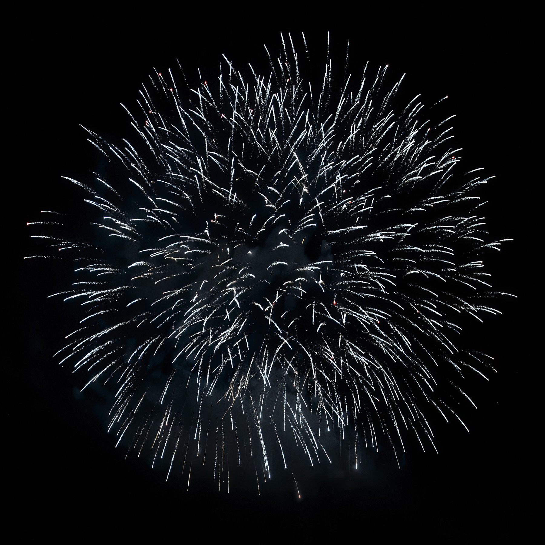 Fuochi_OutletValmontone_RM_Lug2020