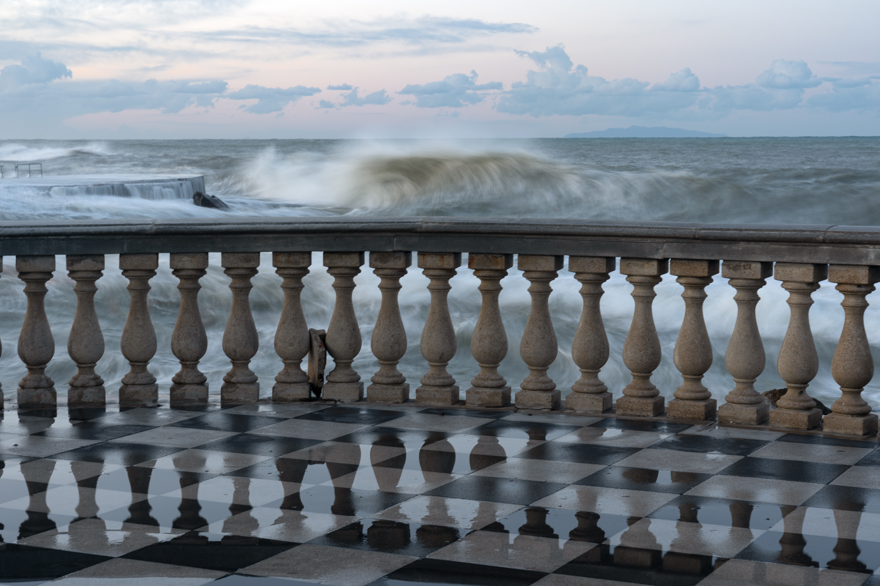Una terrazza sul mare