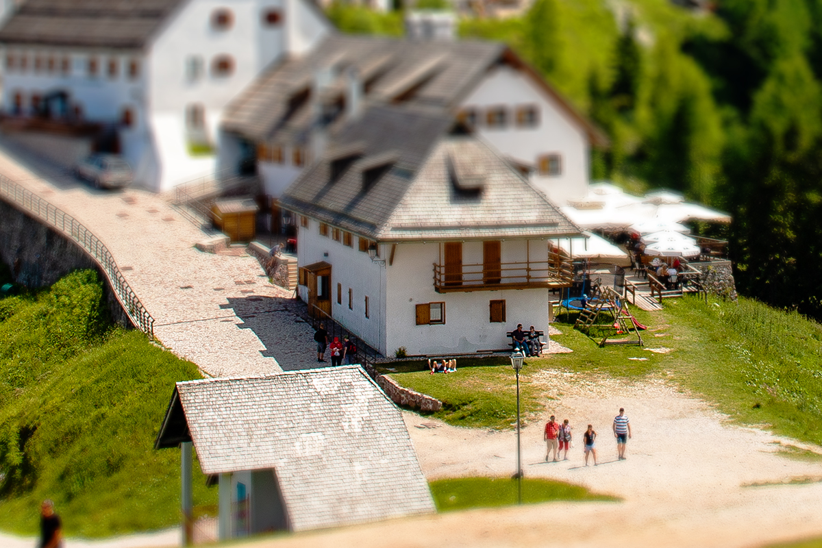 Tilt shift