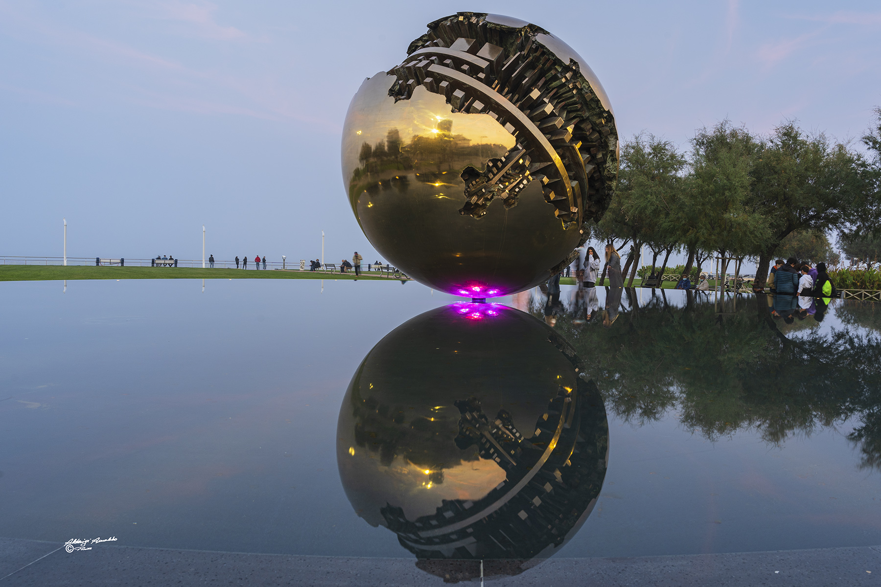 La palla di pomodoro al tramonto..