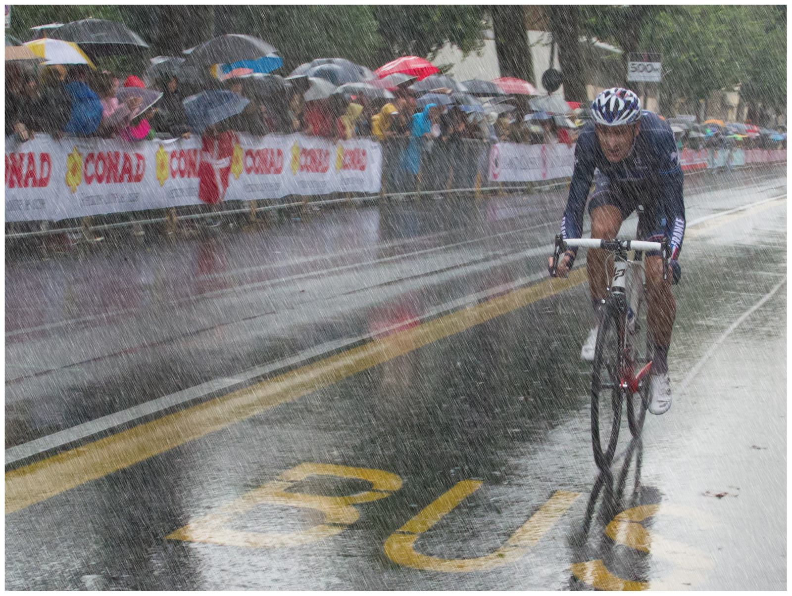 Arrivo sotto il diluvio