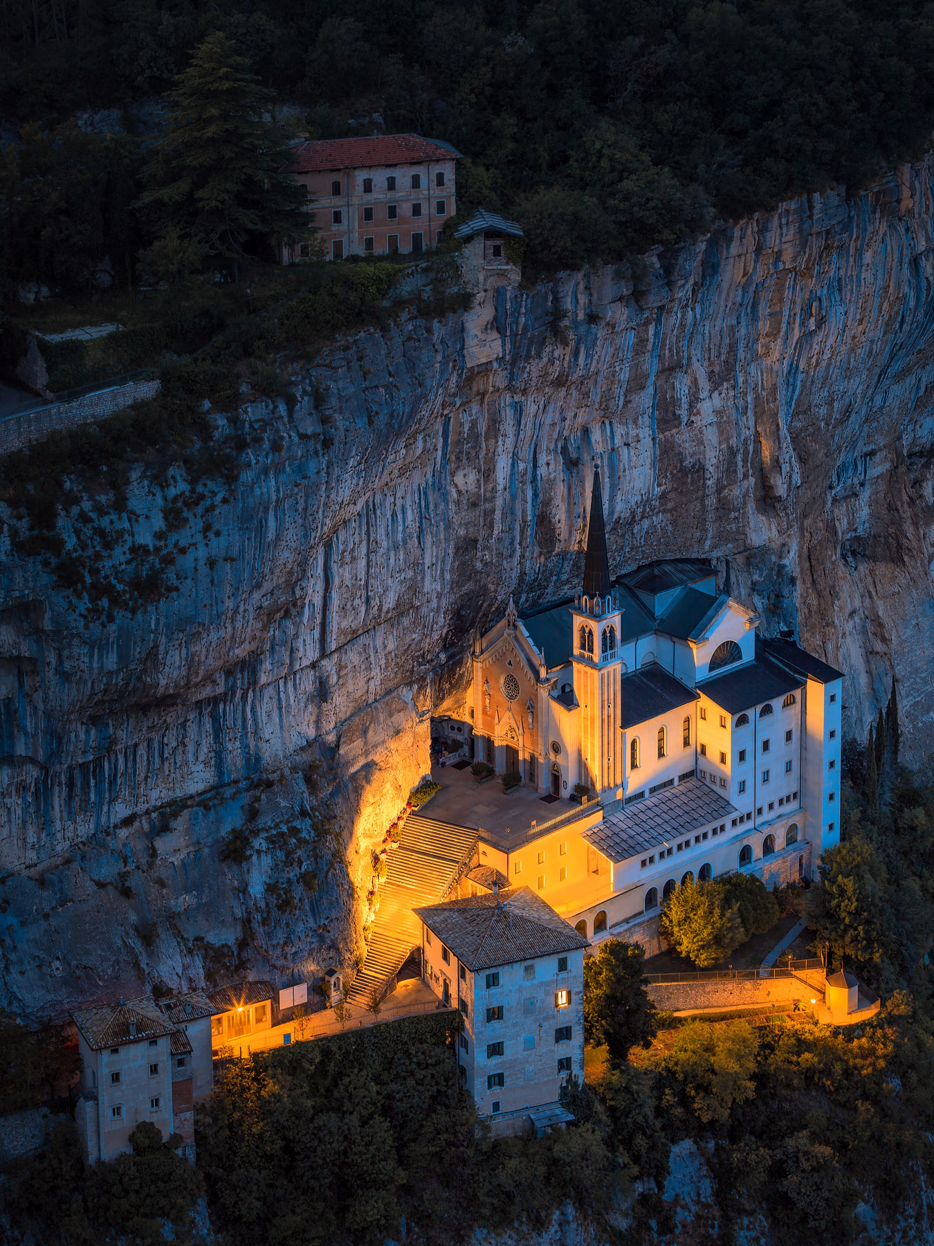 Santuario Madonna della Corona