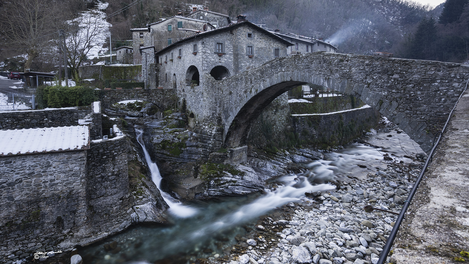 Ponte.. Fabbriche di Vallico