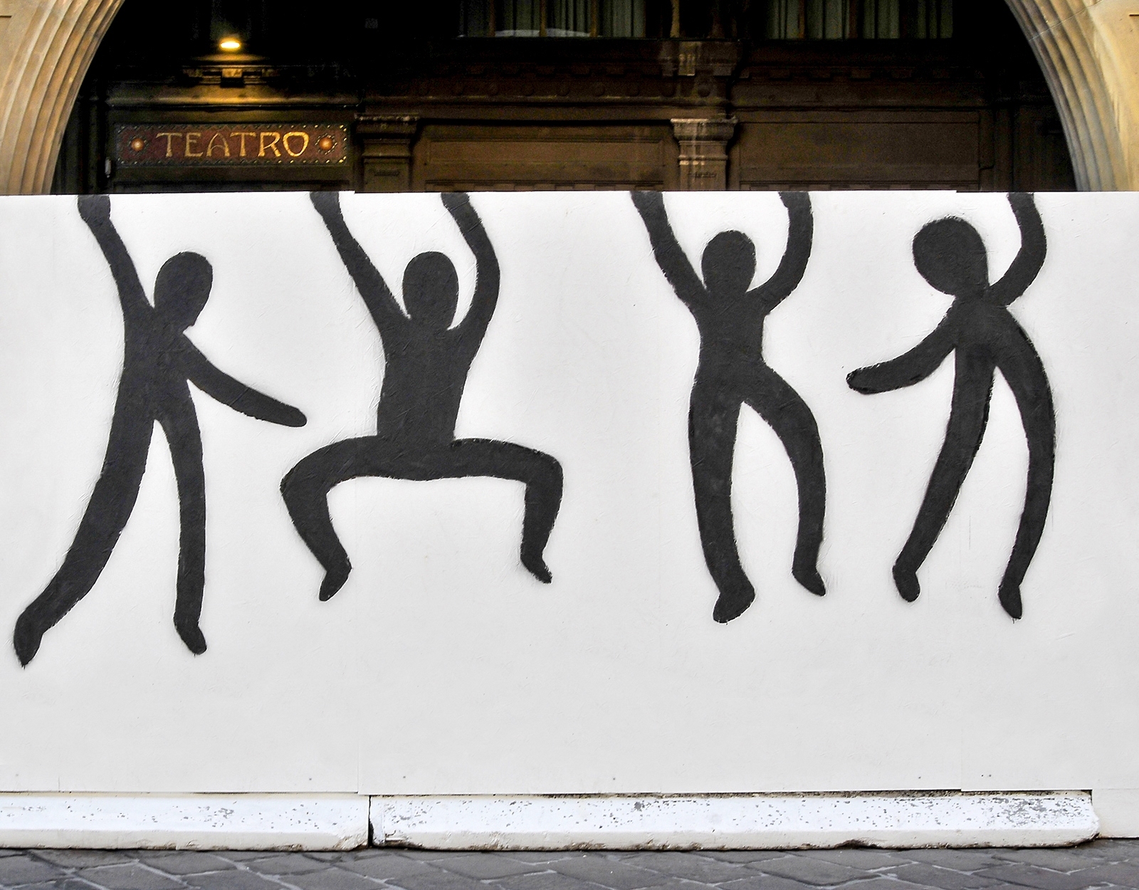 L' uomo e //////// l'Arte , la Cultura ...al tempo del Covid