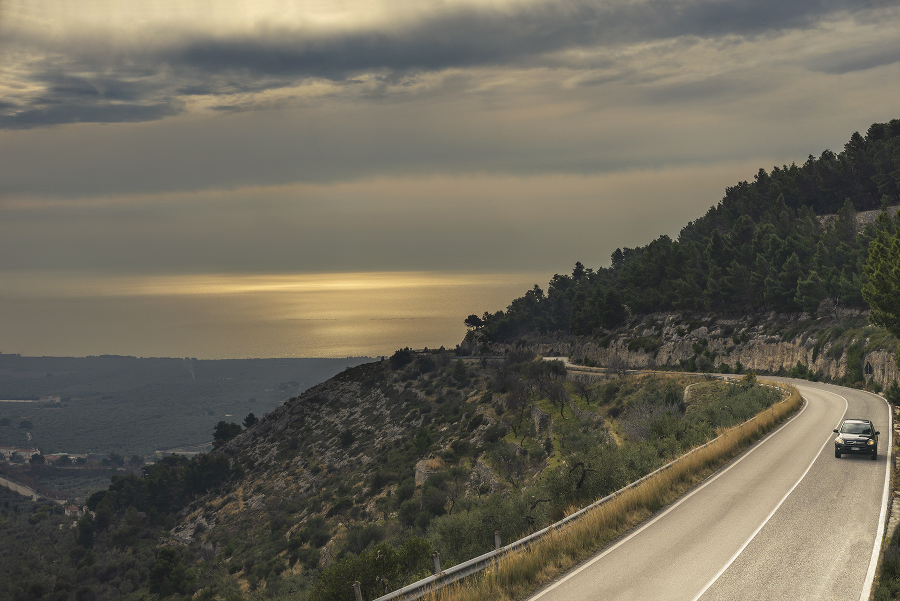 Se � la strada giusta non sei tu a percorrerla, � lei a percorrere te.