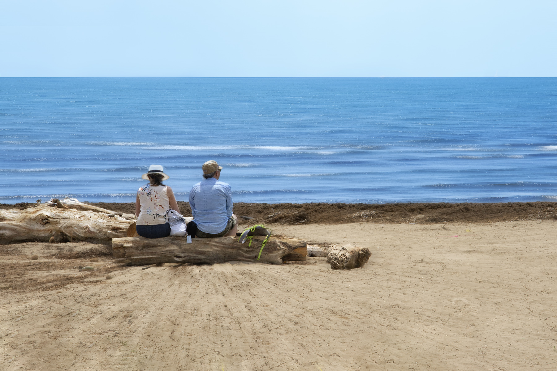 Come si fa a spiegare il mare a chi lo guarda e vede solo acqua.