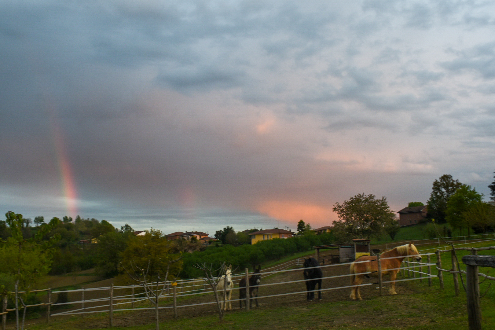 Tramonto questa sera... C'� anche arcobaleno.... 😊