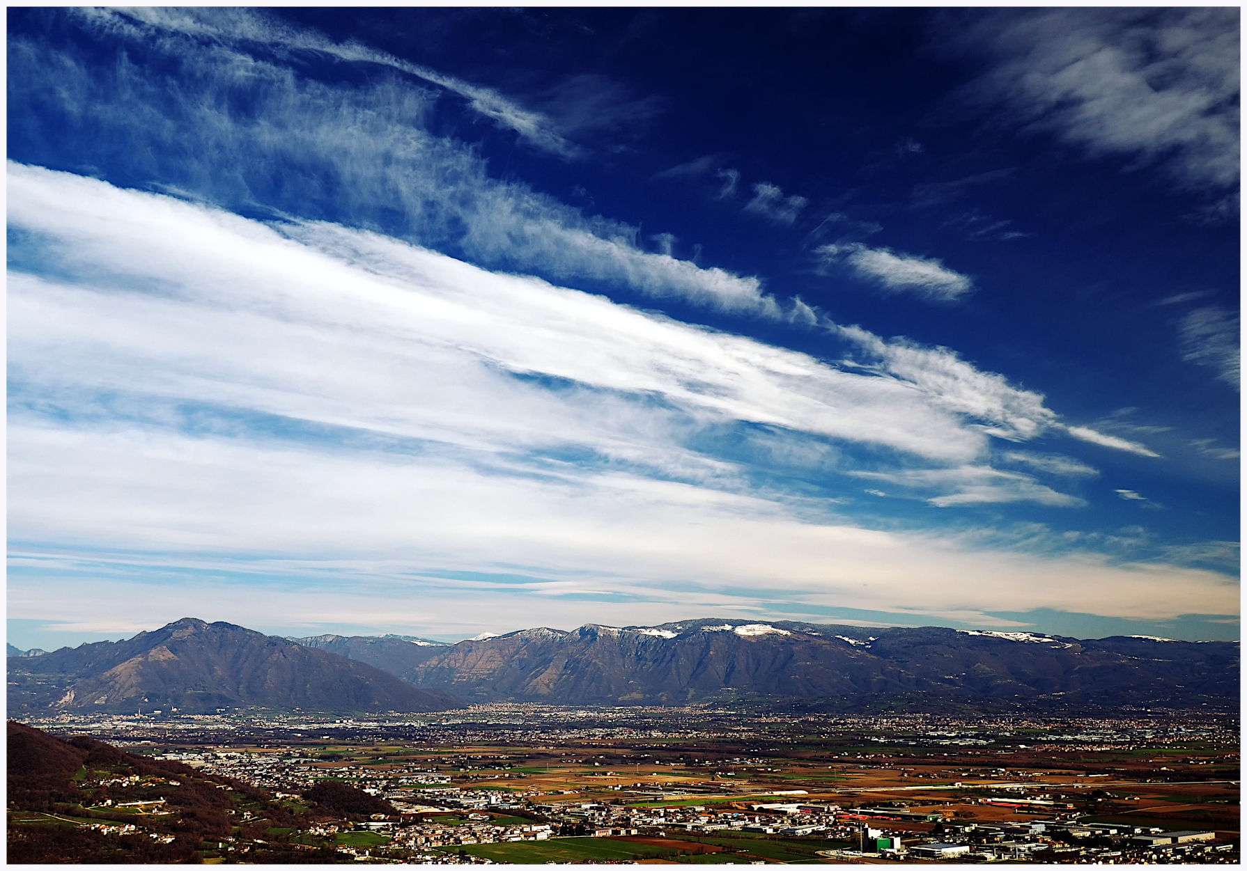Il cielo sopra la pianura