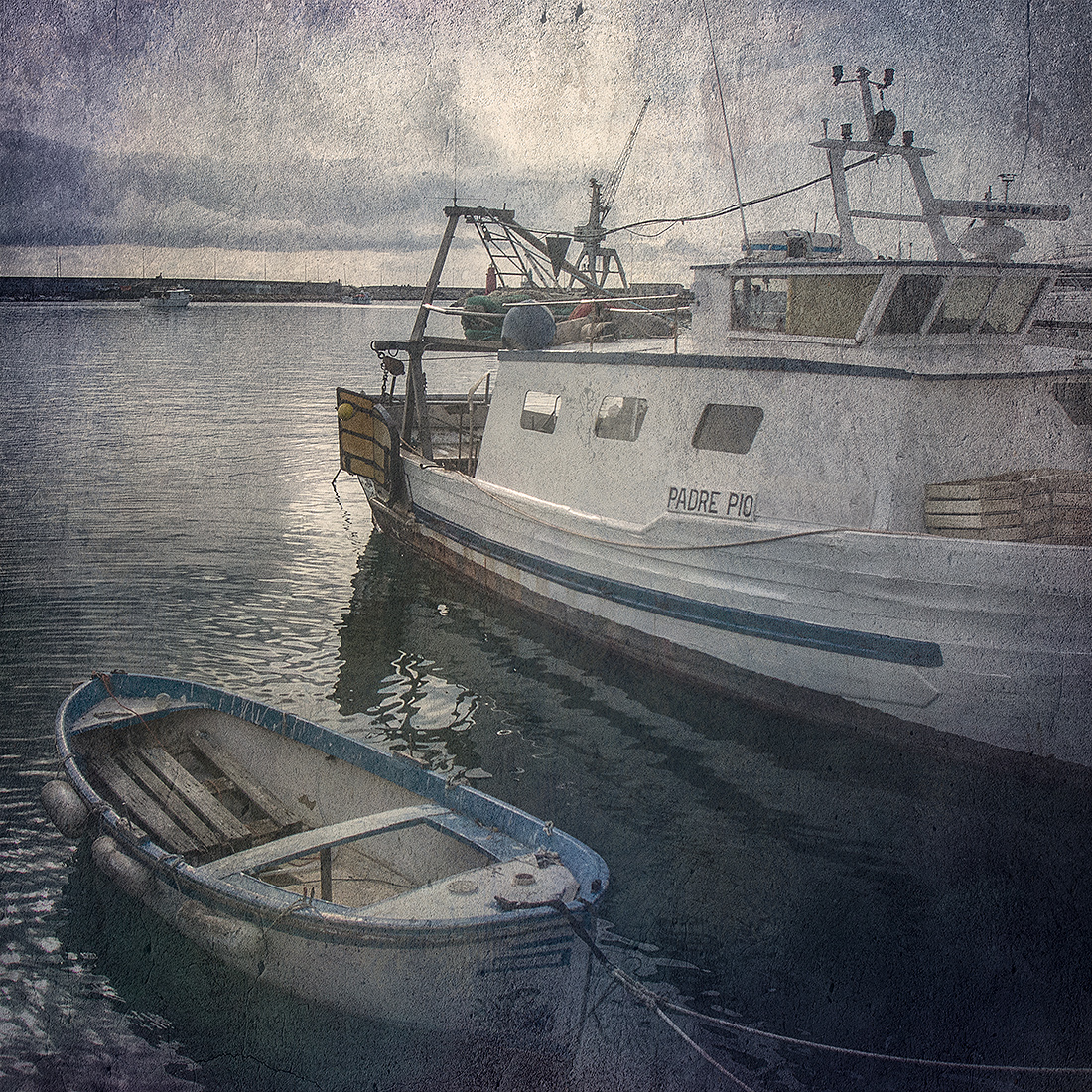 Mater semper certa est, pater numquam......