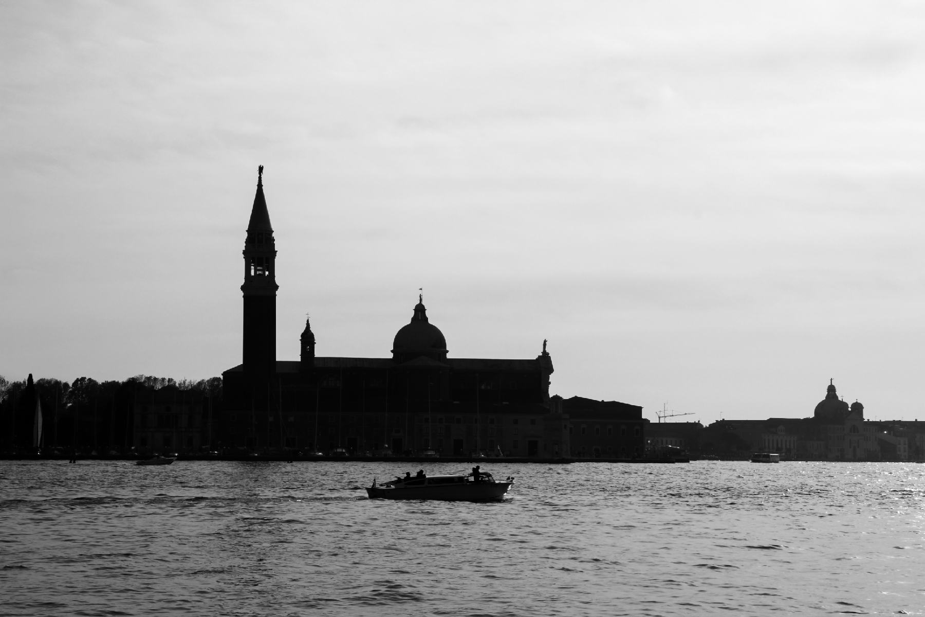 Venezia Black and White