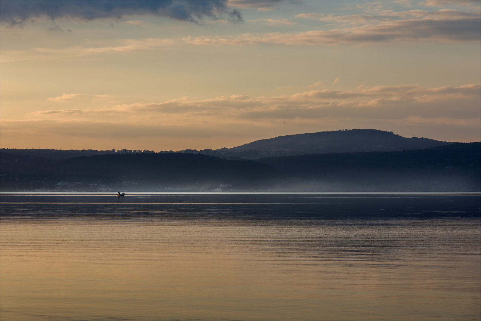 Piccole storie di lago