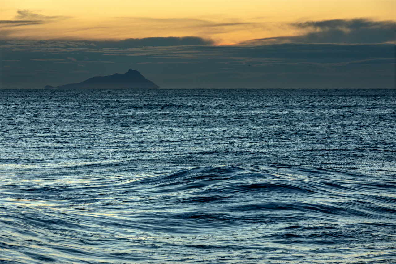 Disteso come un vecchio addormentato