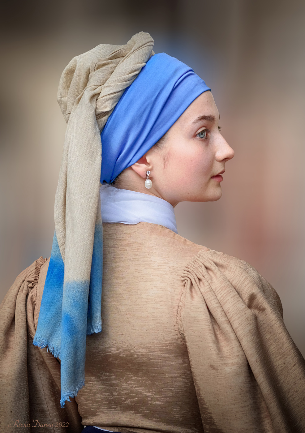 Ragazza con orecchino di perla