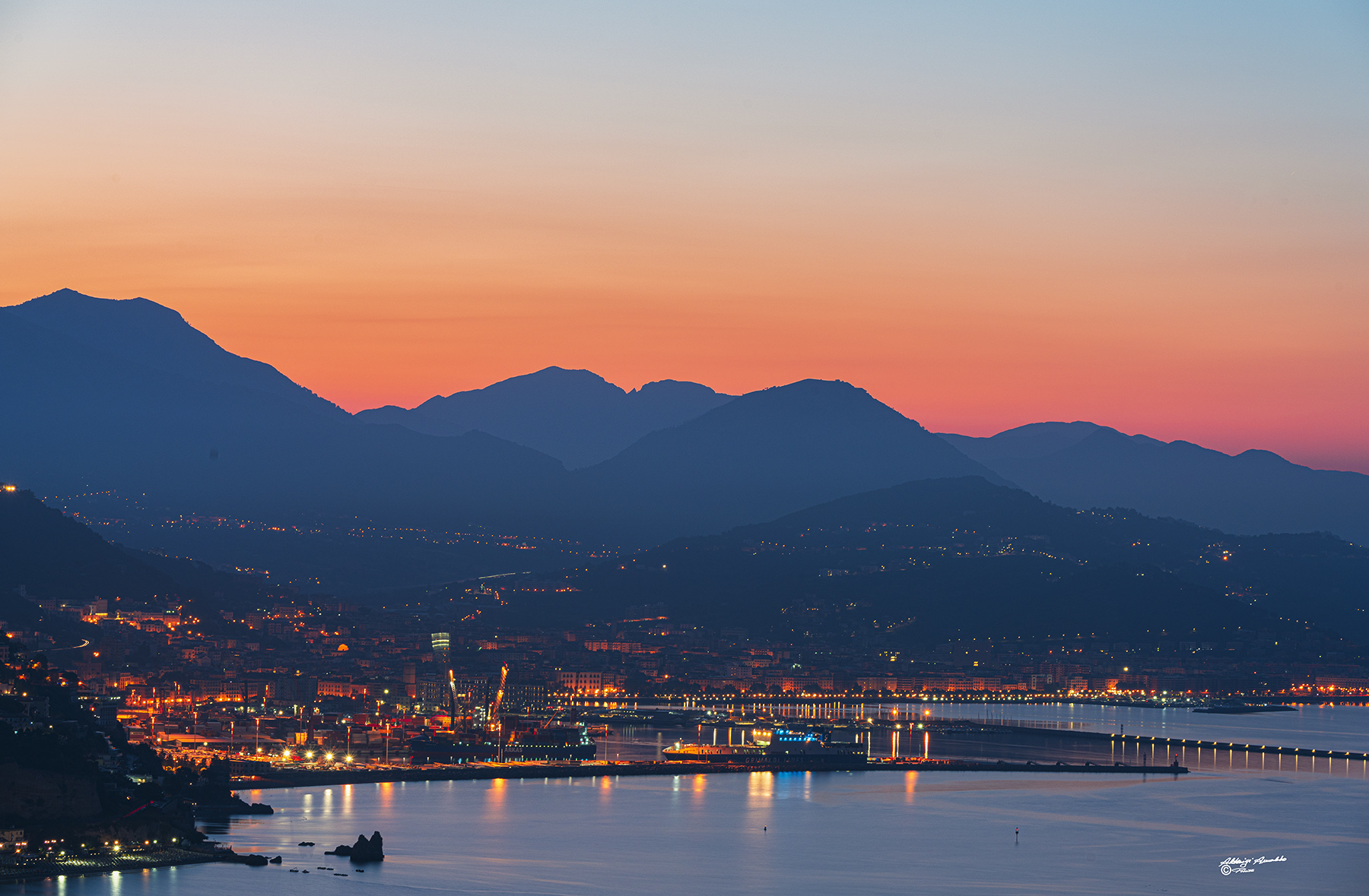 L'ora d'oro dell'alba..ViETRI