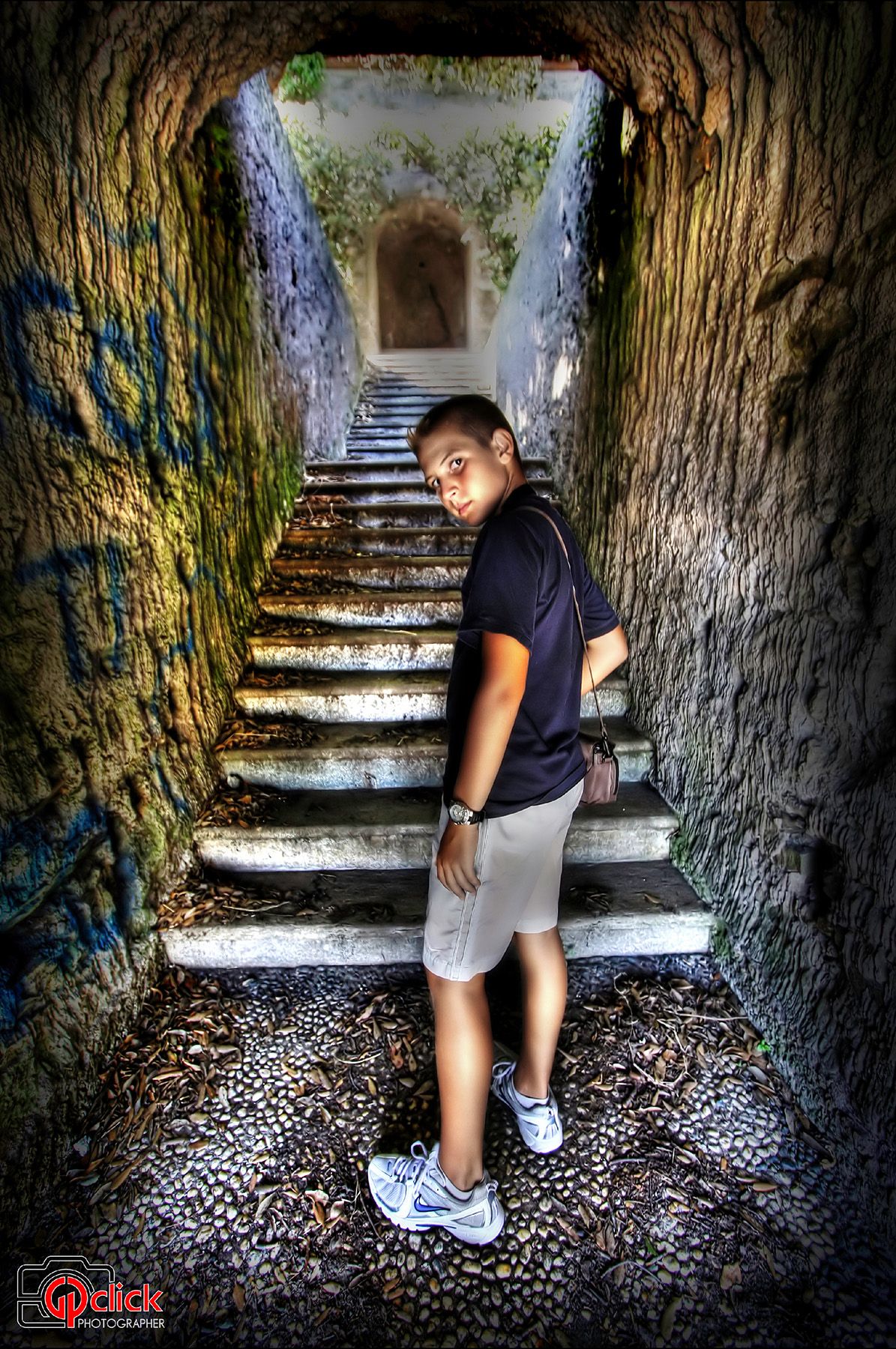 aut spe relinquere introeuntium