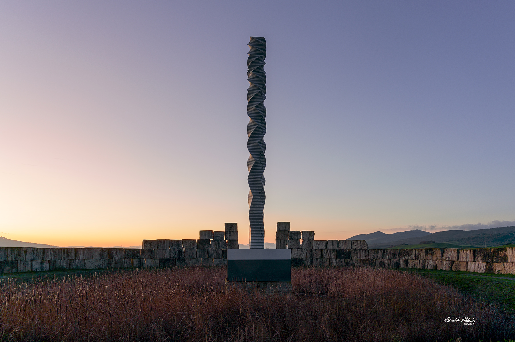La colonna di Park Eun Sun..2. Teatro del silenzio Lajatico.