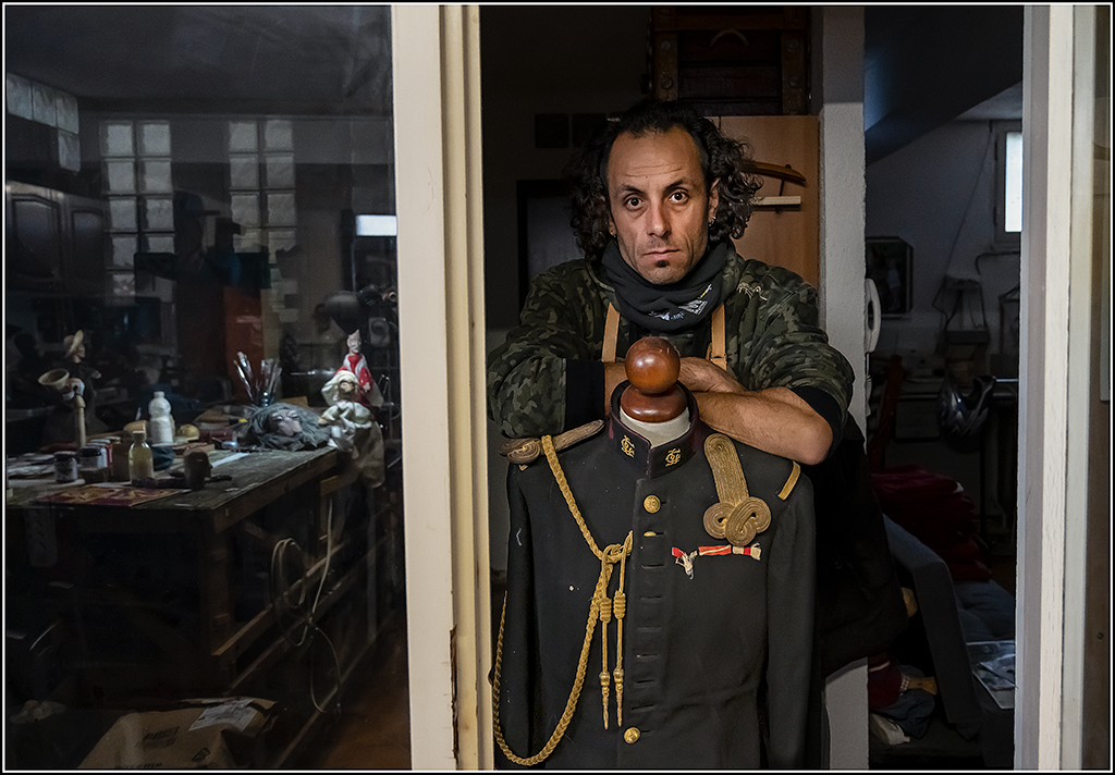 Angelo Gallo - L'uomo bambino