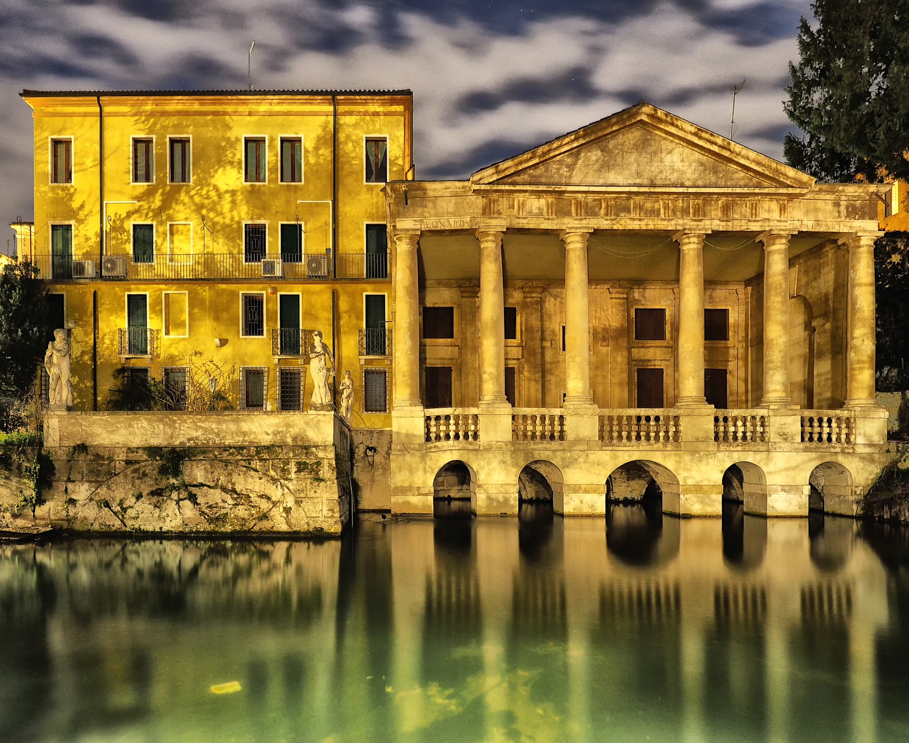 Loggia Valmarana serale