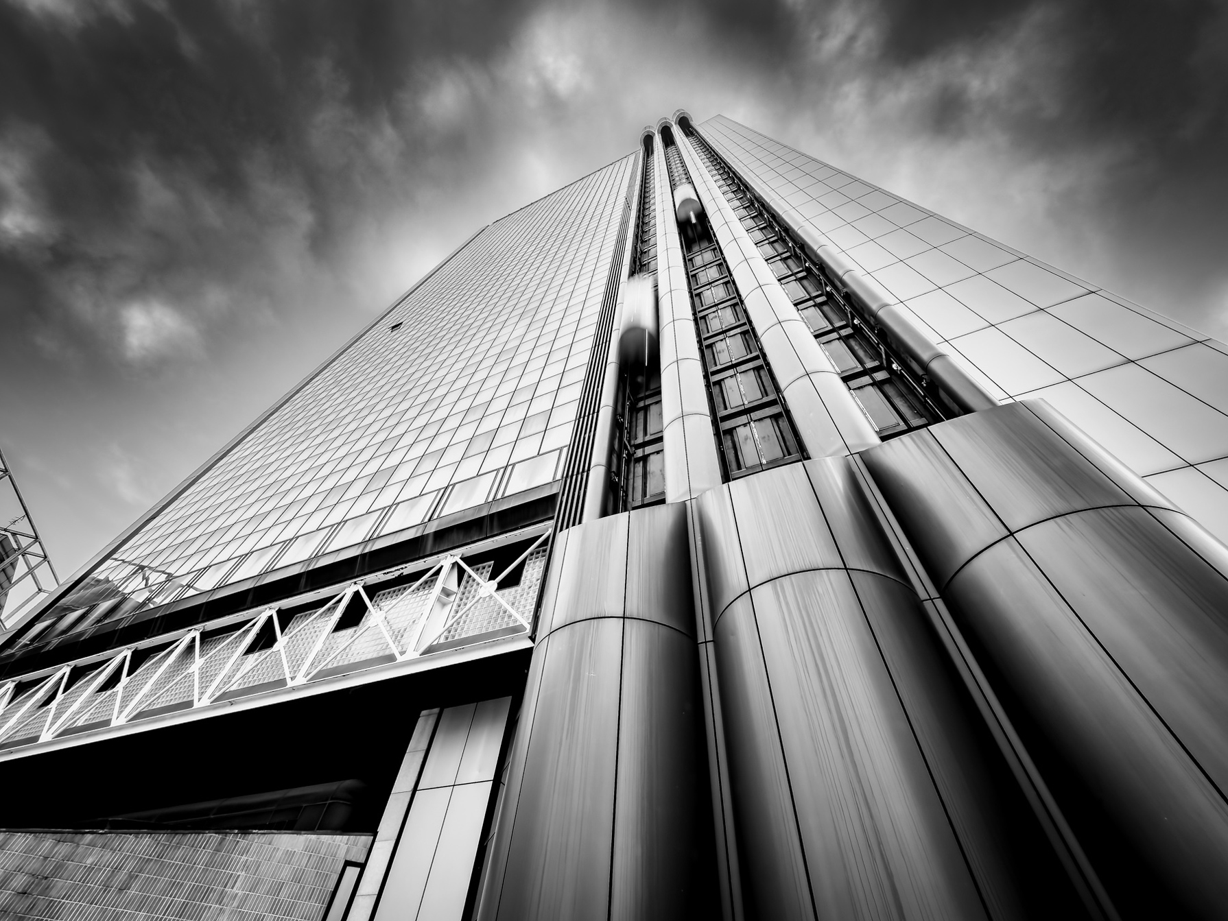 140� Contest: Verso l'alto