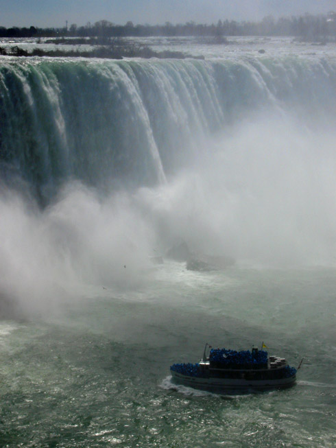 Niagara boat 2