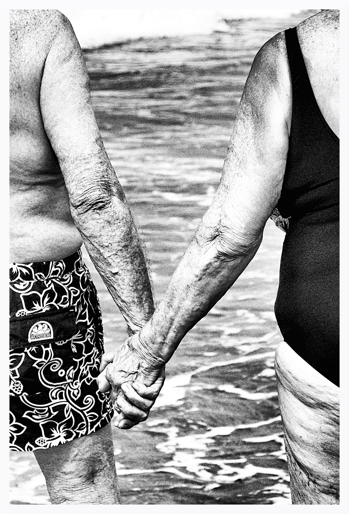 Insieme al mare d'estate