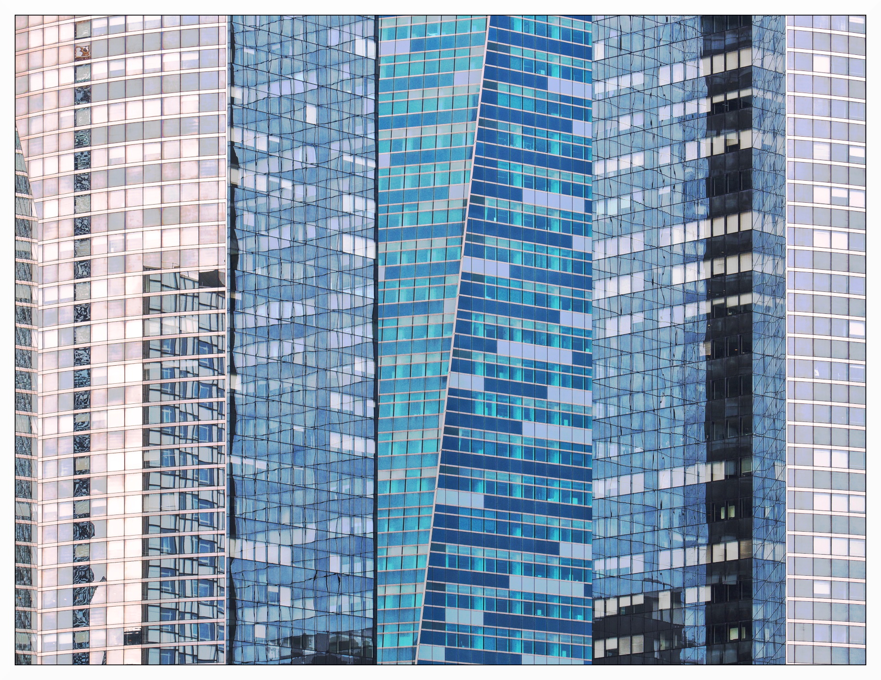 Infiniti uffici di vetro