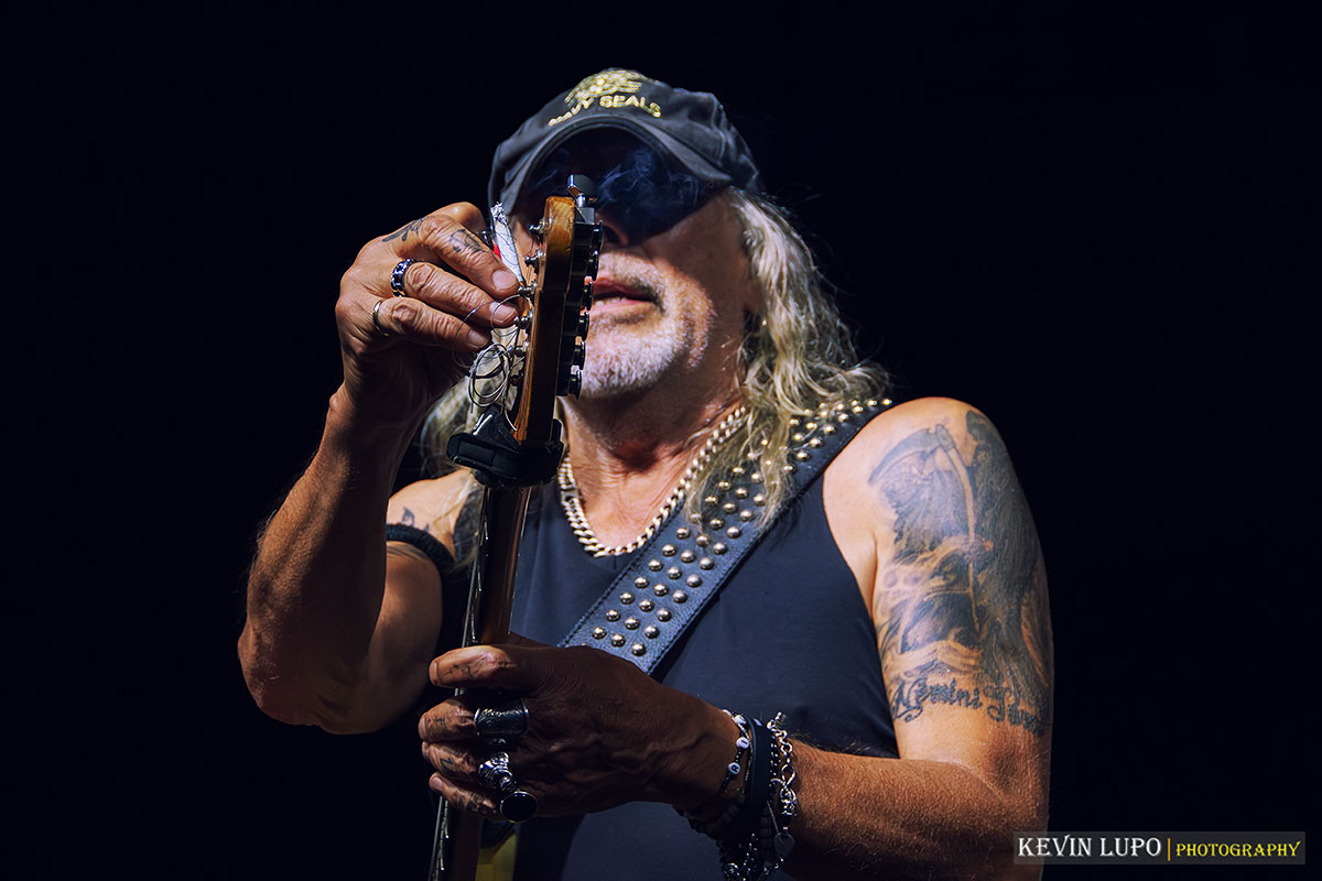 Rock and Roll and Cigarettes