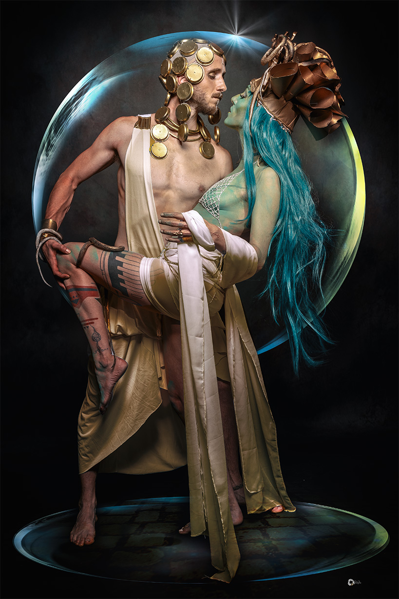 ��� Medusa & Adone ���