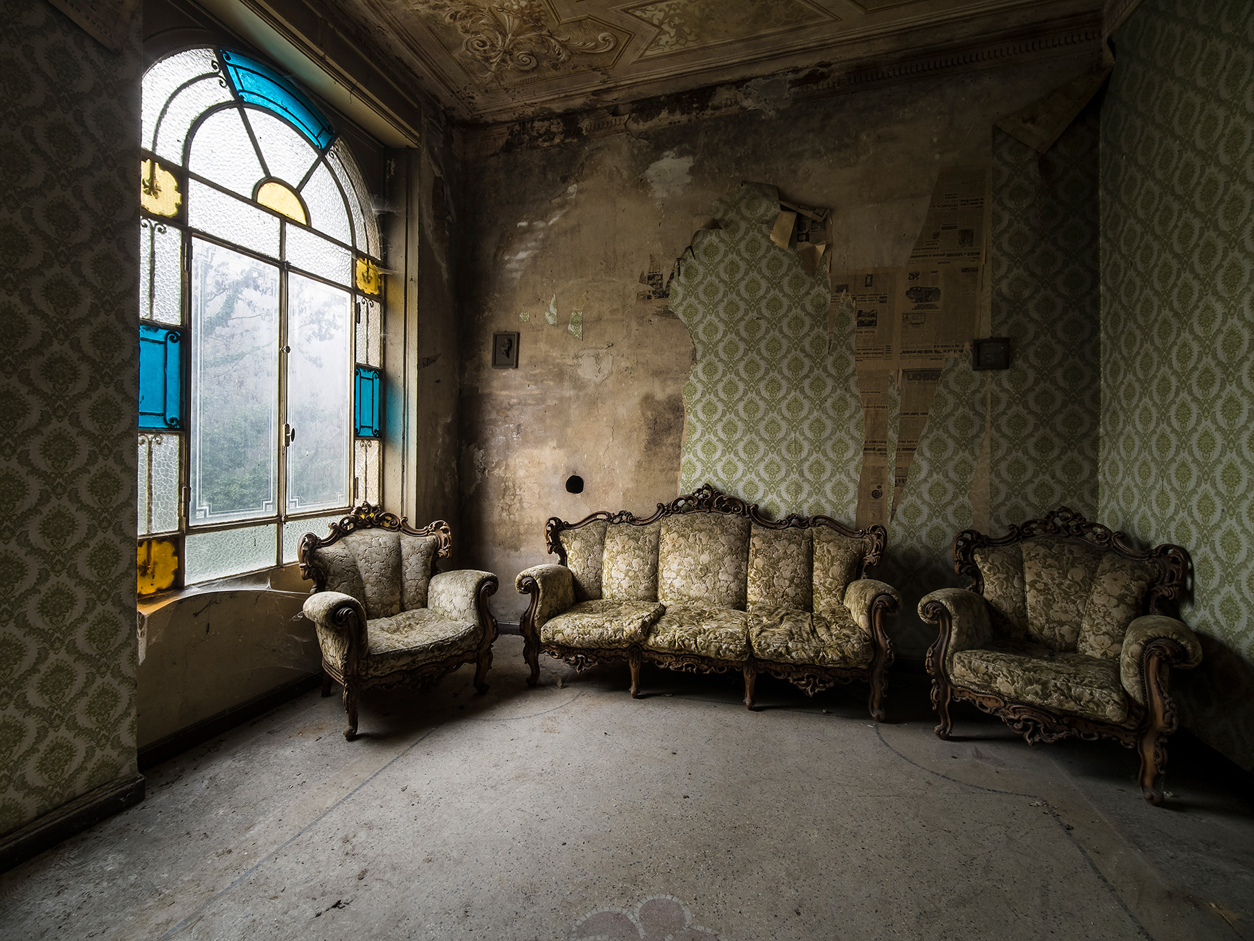 La Casa dalle 100 vetrate