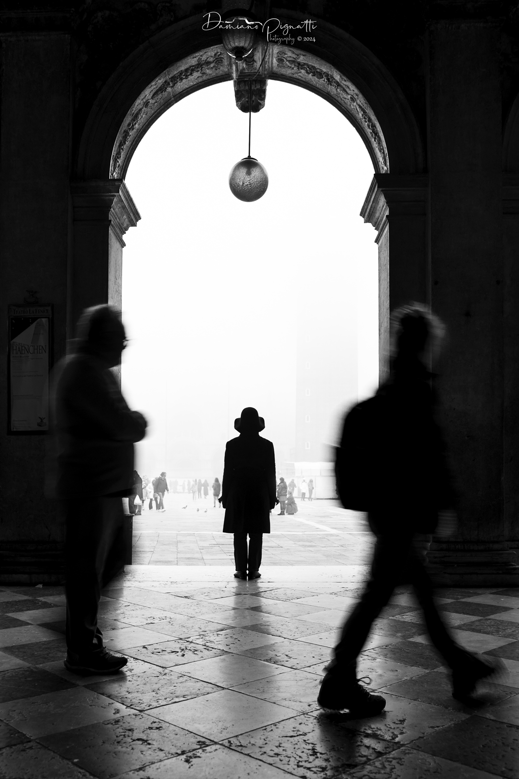 I titoli rovinano tutto ( dalla serie in cerca di un titolo )