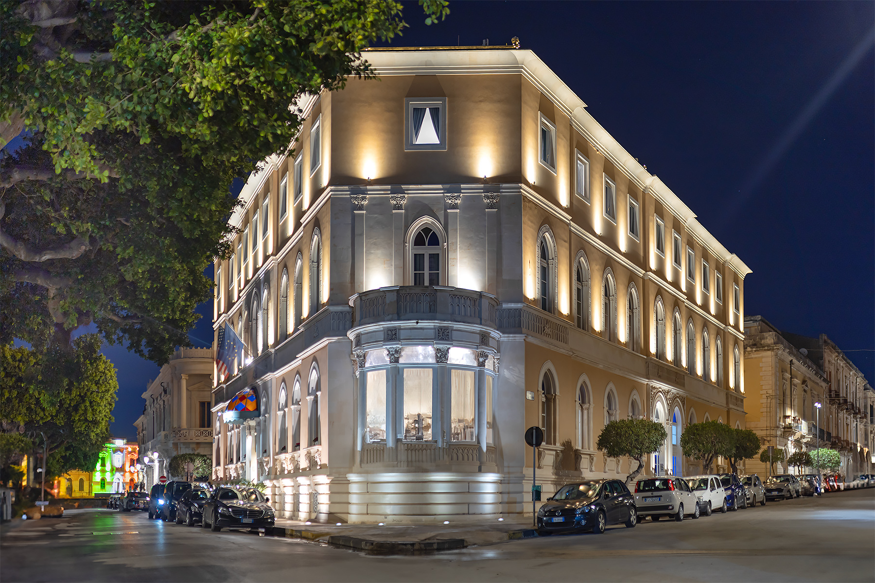 Ortigia , il palazzo del Grand Hotel